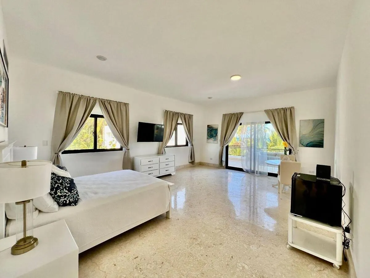Luxury Villa With Playa Privada In Punta Cana 0*,  Den Dominikanske Republik