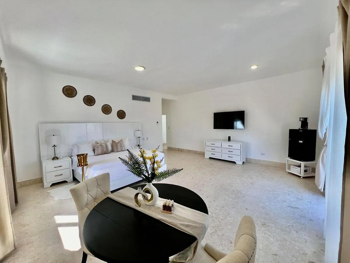 Luxury Villa With Playa Privada In Punta Cana 0*,  Den Dominikanske Republik